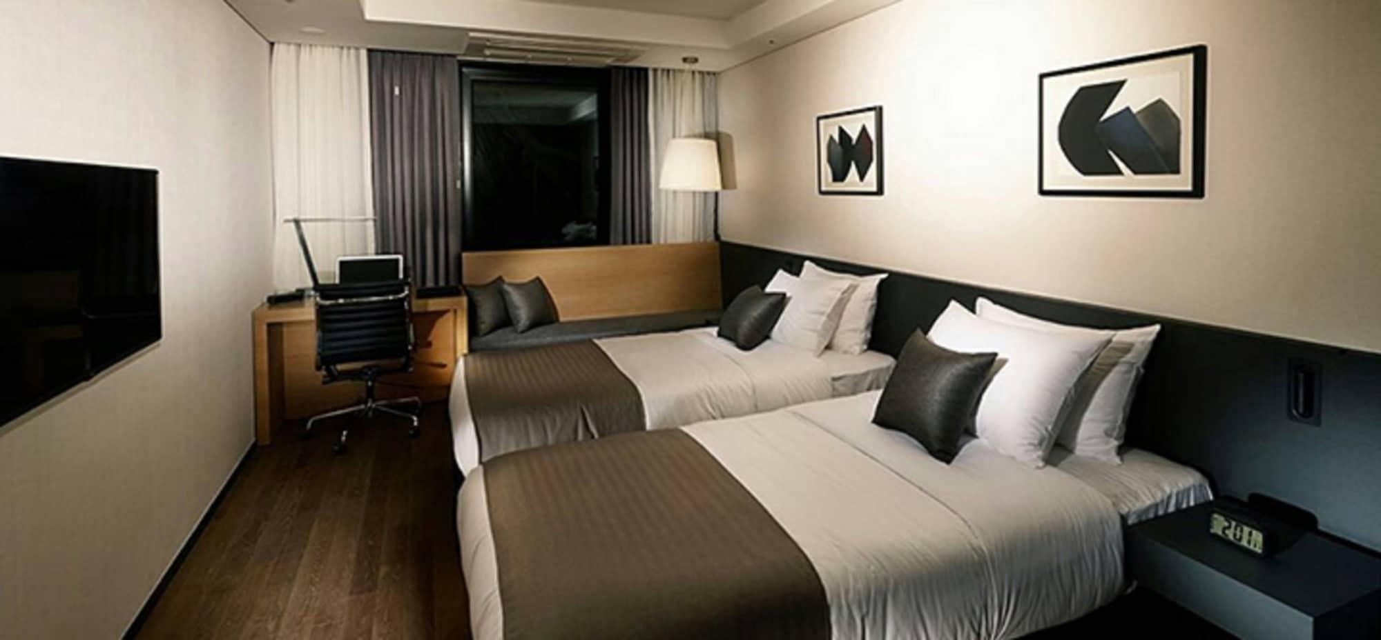 Hotel Ramada By Wyndham Gunsan Esterno foto