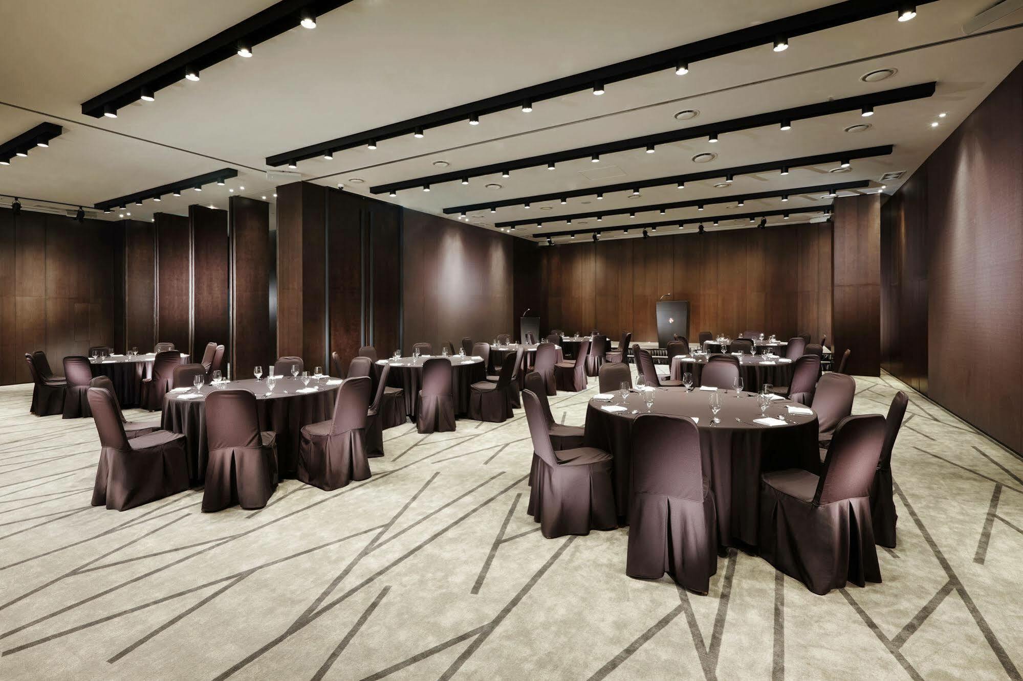 Hotel Ramada By Wyndham Gunsan Esterno foto